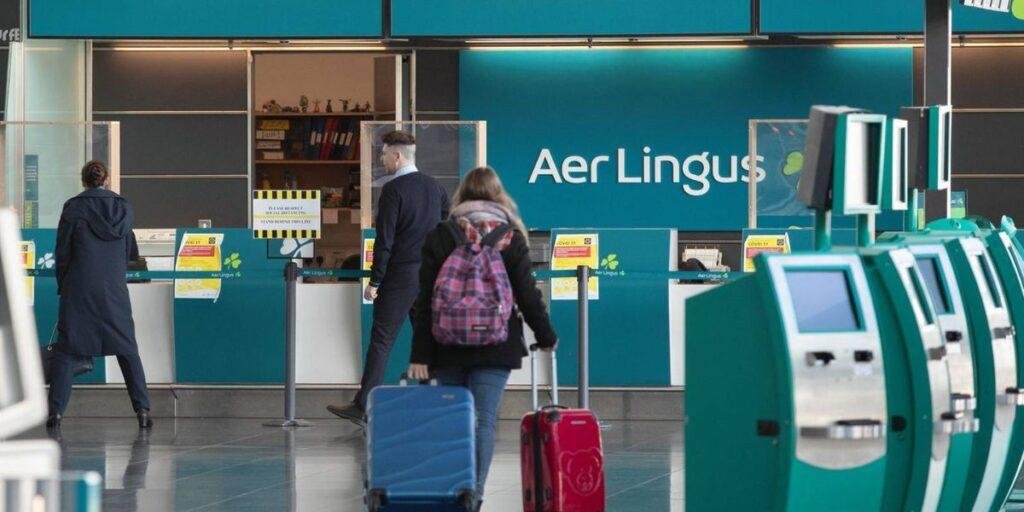 Aer Lingus Baggage Counter at LAX Terminal