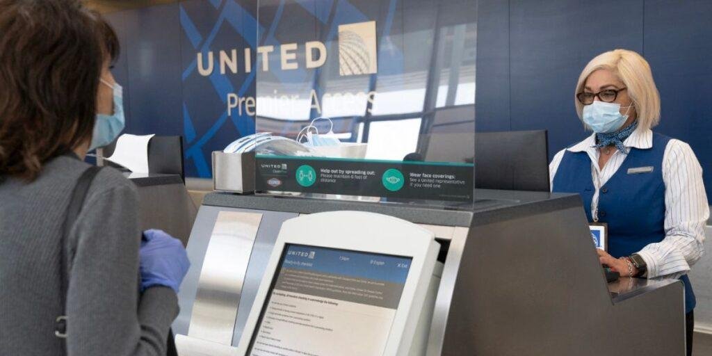 Check in With United Airlines