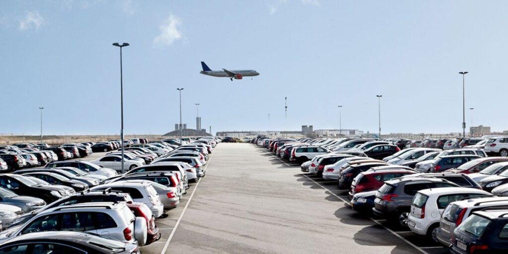 Parking at Terminal 2 of San Diego 