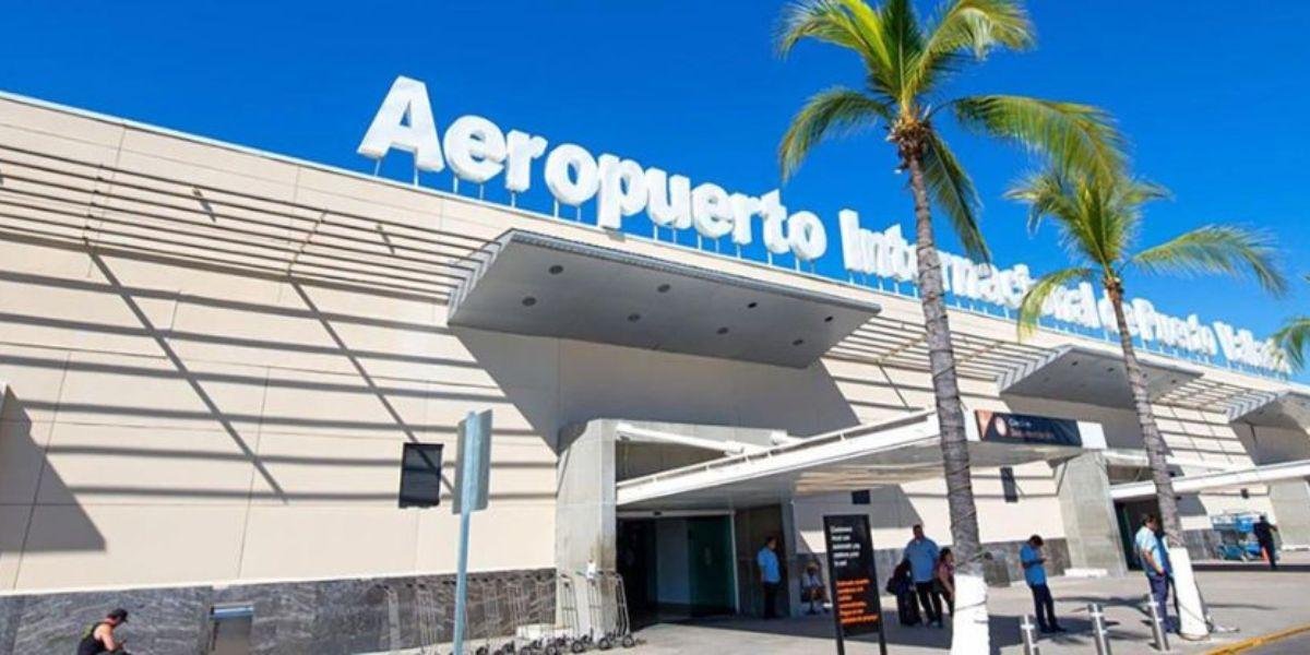 Licenciado Gustavo Díaz Ordaz Airport