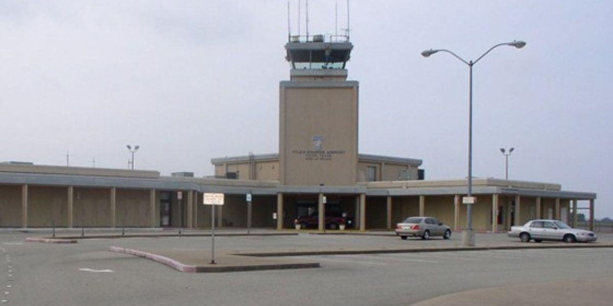 Tyler Pounds Regional Airport