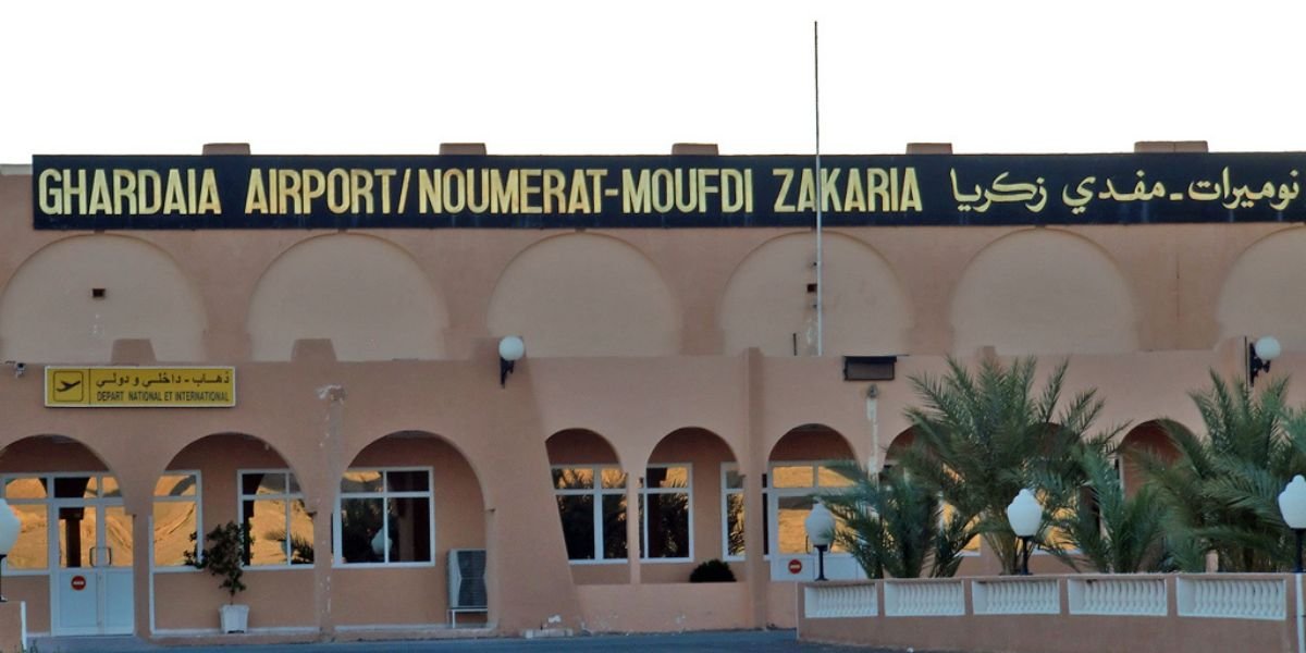 Noumérat Moufdi Zakaria Airport